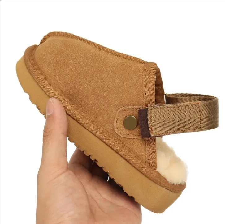 Kids Toddler Clogs Funkette Slippers Baby children Classic Ultra Mini Baby Clogs Soft Sheepskin Shearling in Goldenstar Style z250513