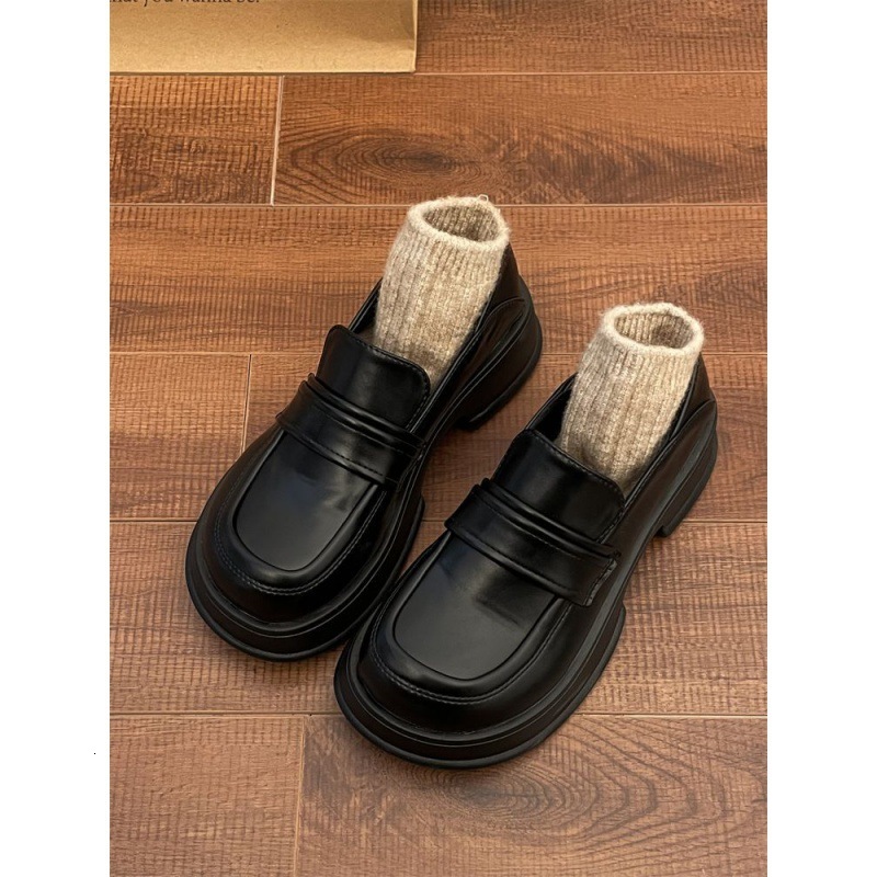 College style thick soled JK small leather shoes for women 2024 new spring and autumn versatile Korean version round toe single shoe trend