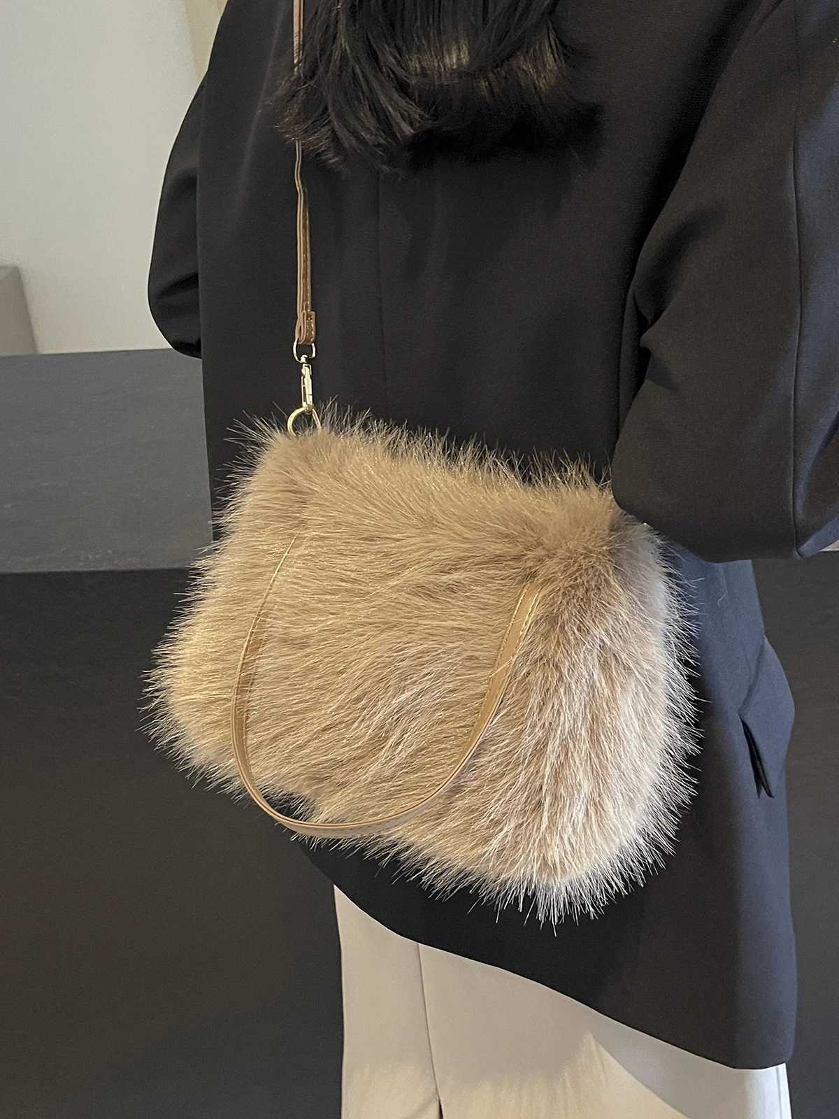 Autumn Winter Mao Bag Female 2024 New Messenger Plush Portable Bucket 241009