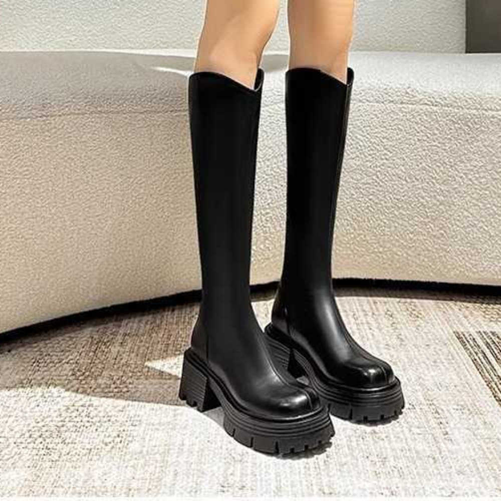 Thick Soled Brown Long Martin Boots Tube Boots For Women Autumn Winter Look Fashion Boots Slim And Elastic V-neck Long Boots High Tube Knight Boots 24