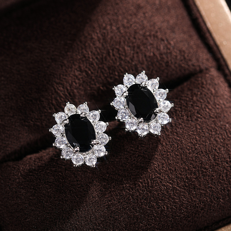 Fashion classic flower princess diamond stud earrings for women creative generous zircon Stud red crystal 13mm earrings luxury wedding jewelry exquisi