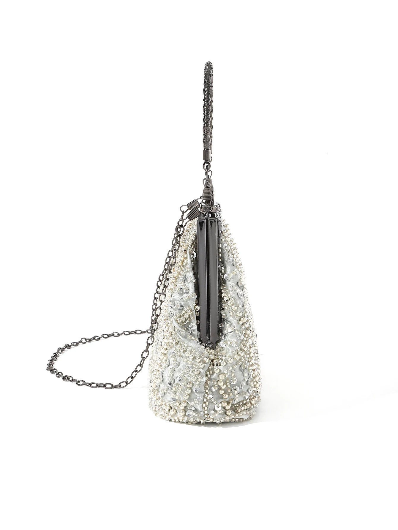 Retro trend heavy industry embroidery flower bead handheld evening bag used for parties and weddings 241008