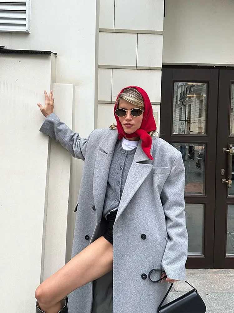Grey Double-breasted Oversized Woolen Coat Women Fashion Lapel Long Sleeved Pockets Jacket Autumn Winter New Lady Warm OuterwearX241009