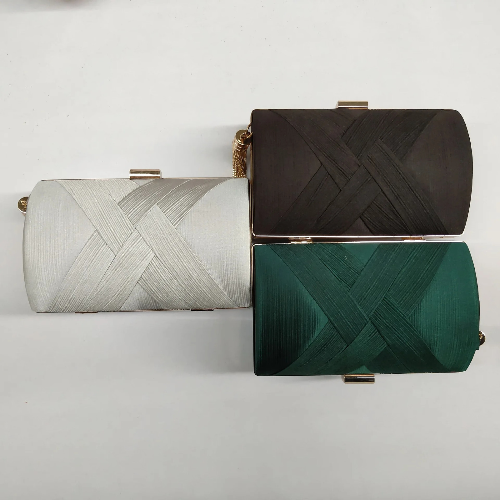 Womens clutch bag night bag pleated night handbag womens party wedding clutch tassel wallet shoulder chain cross body bag 241008