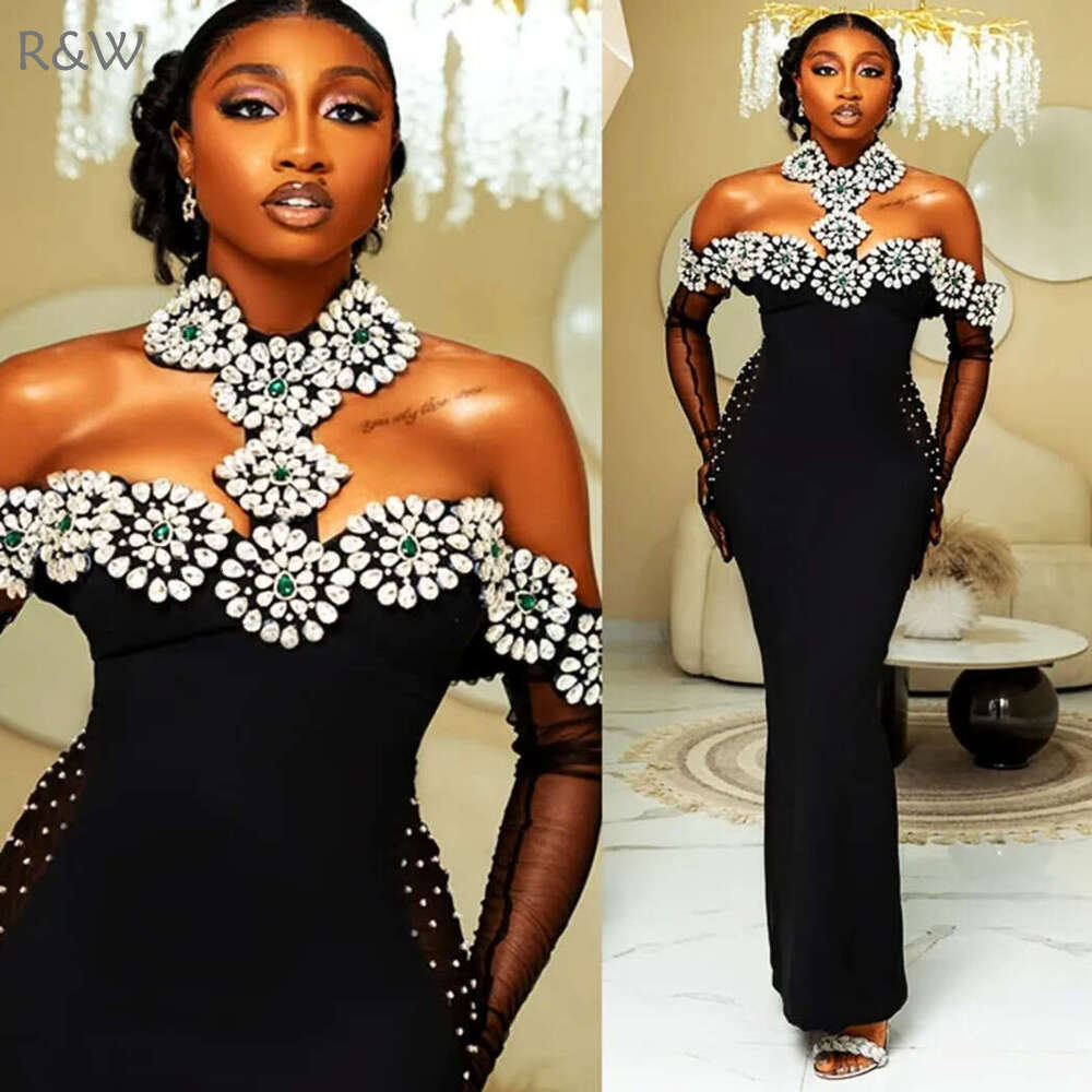 R&W 2024 Black Prom Dresses For Special Ocns Halter Promdress Evening Formal Hater Beaded Rhies Decorated Sheath Birthday Party Gala Gowns AM1336