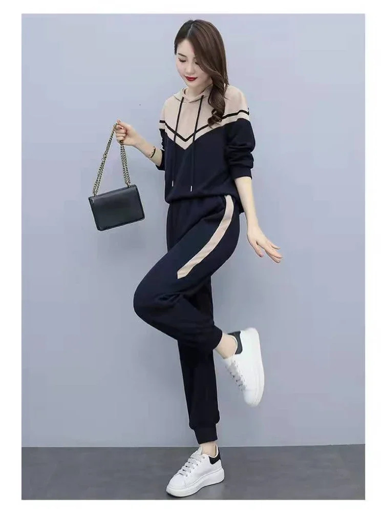 Womens Track and Field Wear Short Sleeve Tshirt Oversized Long Leg Running Set Summer Sportswear 241007