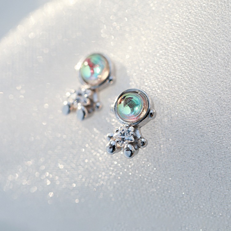 Needle Colored Astronaut 2024 New Trendy Creative Niche Design Earrings