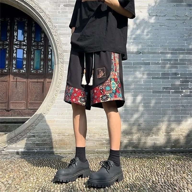 Embroidered shorts mens summer loose casual national trend medium pants trendy large size sports outer wear 5-point pants 241008