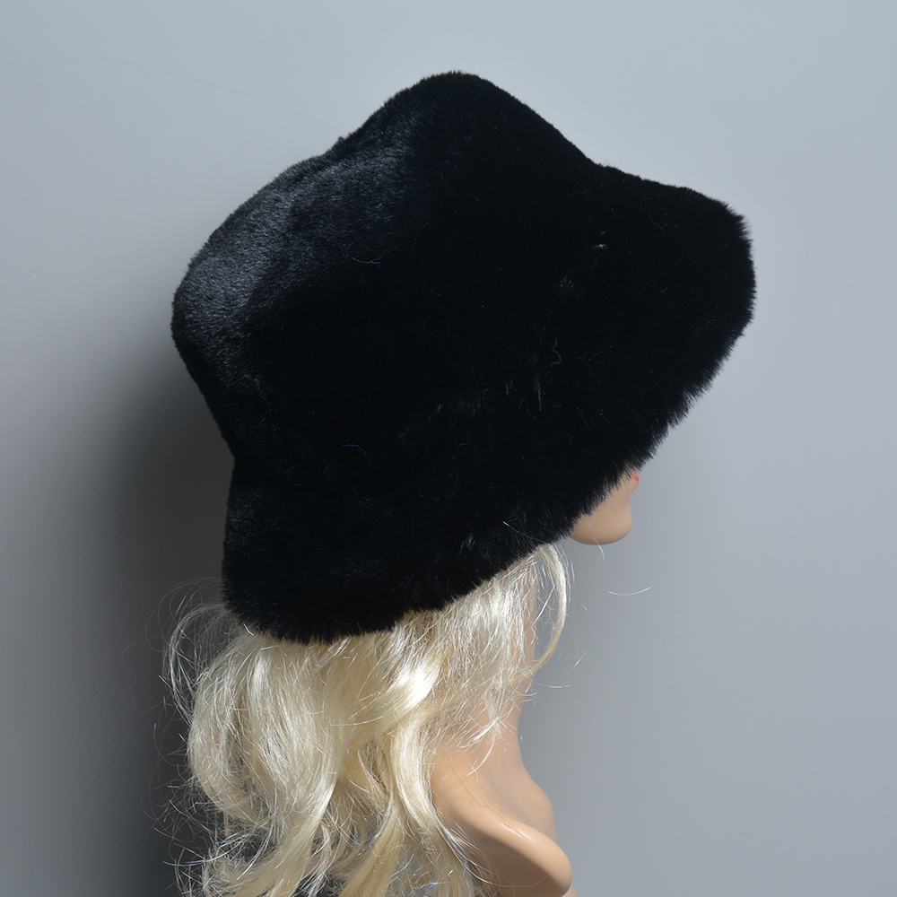2024 New Style Fake Rabbit Fur Hats Super Soft Women Winter Hat Cotton Ing Warm Russian Fashion Ski Beanies Plush Solid Color
