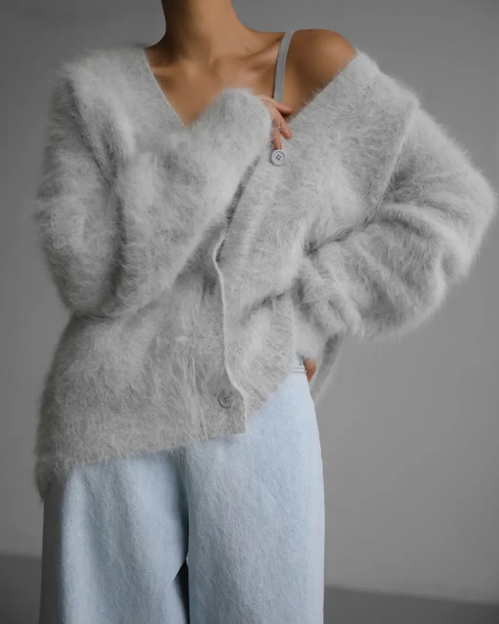 Hirsionsan Elegant Long Sleeve Sweater Women 2023 SingleBreasted Female Casual Cardigan Soft Flexible Knitted Outwear 240924