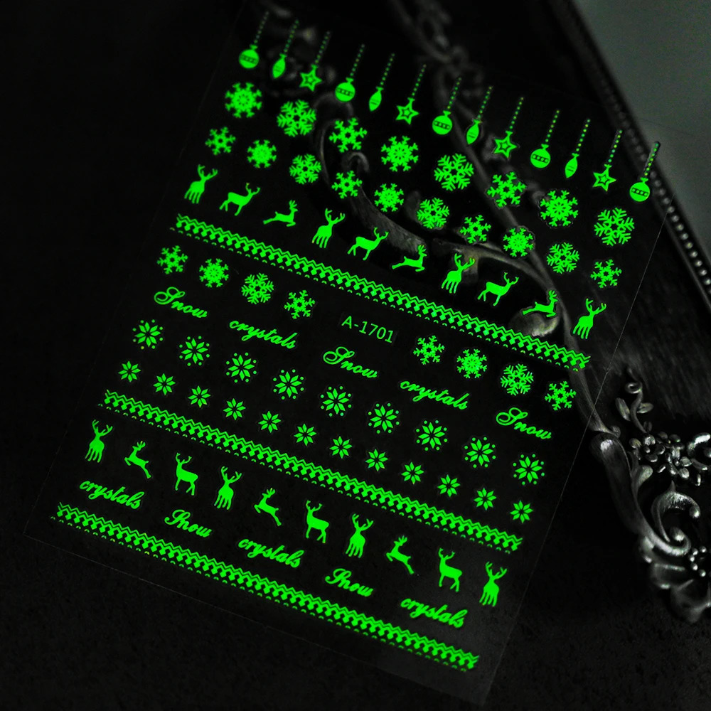 12 pieces/set of luminous Christmas series nail stickers 3D white snowflake nail stickers self-adhesive luminous in dark snowflake slider * 241008
