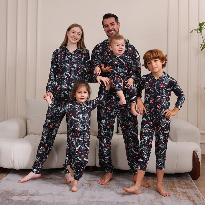 Family reindeer ear muffs one-piece jumpsuit adult and childrens clothing set pajamas Christmas appearance pajamas 241007