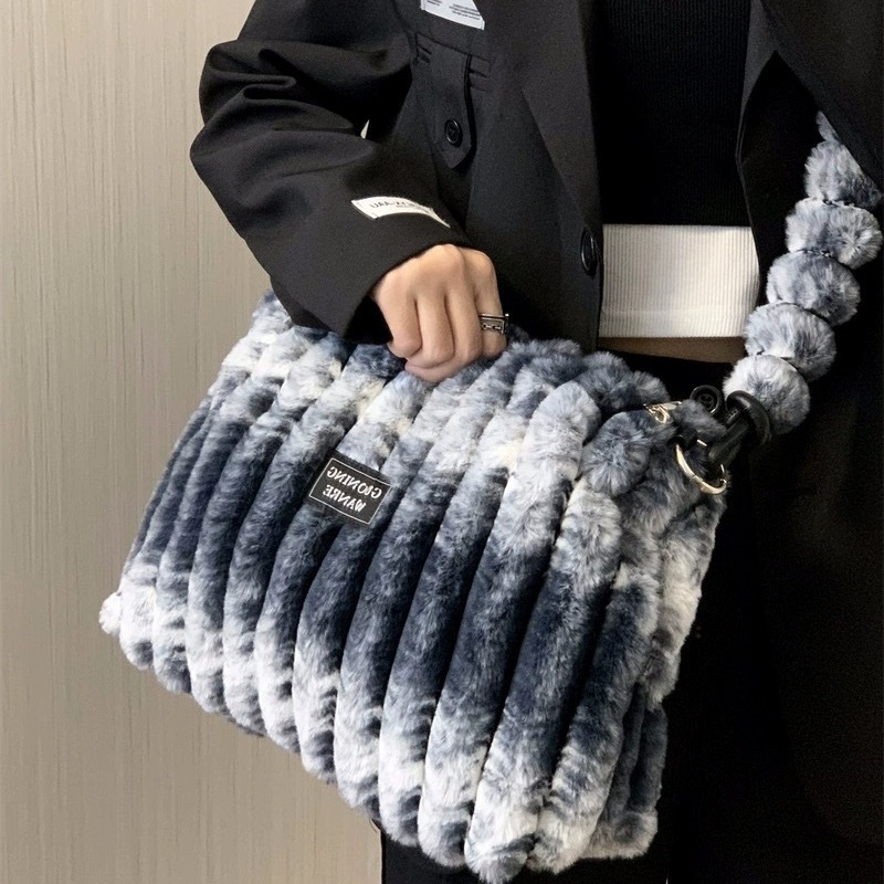 Tie dye plush shoulder underarm bag Women's large capacity bag autumn/winter new hand-held hair bag crossbody bag