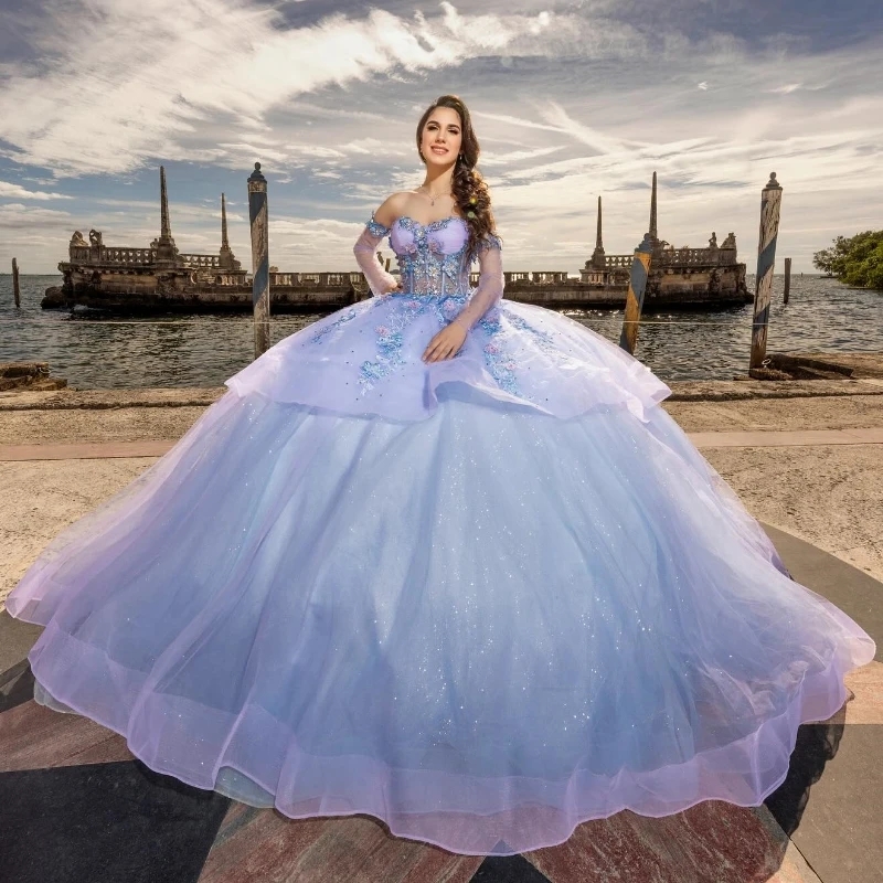 Luxury Lilac Sky Blue Shiny Quinceanera Dresses Sweetheart Applique Lace Tull Ball Gown Sweep Train Prom Dress Vestidos De 15 Anos