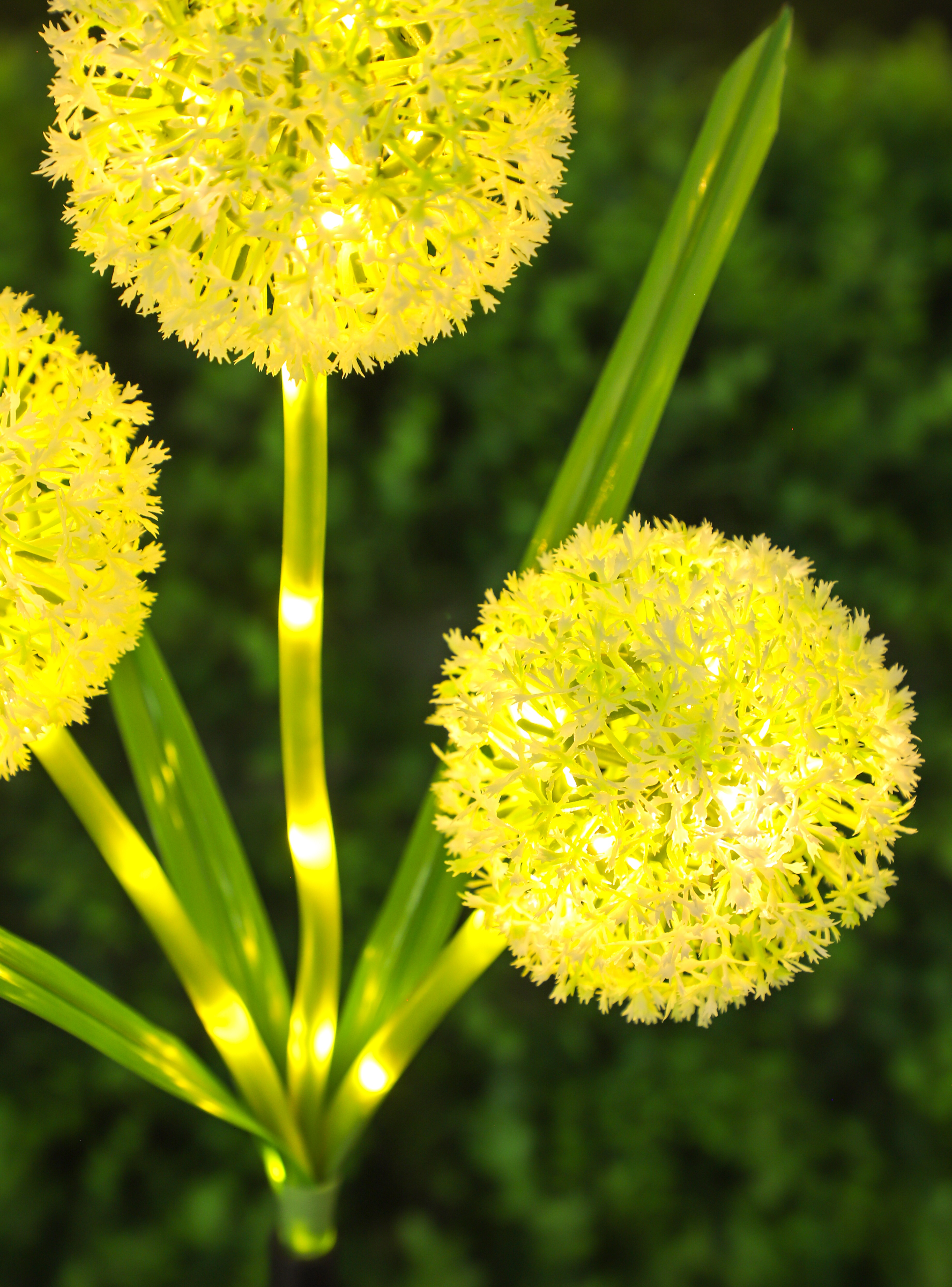 Decorative Sunflower Tree Light with Creative Battery Box Design