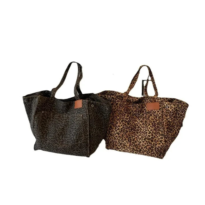 leopard print womens bag Korean fan fashionable foreign style simple shoulder bag live streaming bag 241008