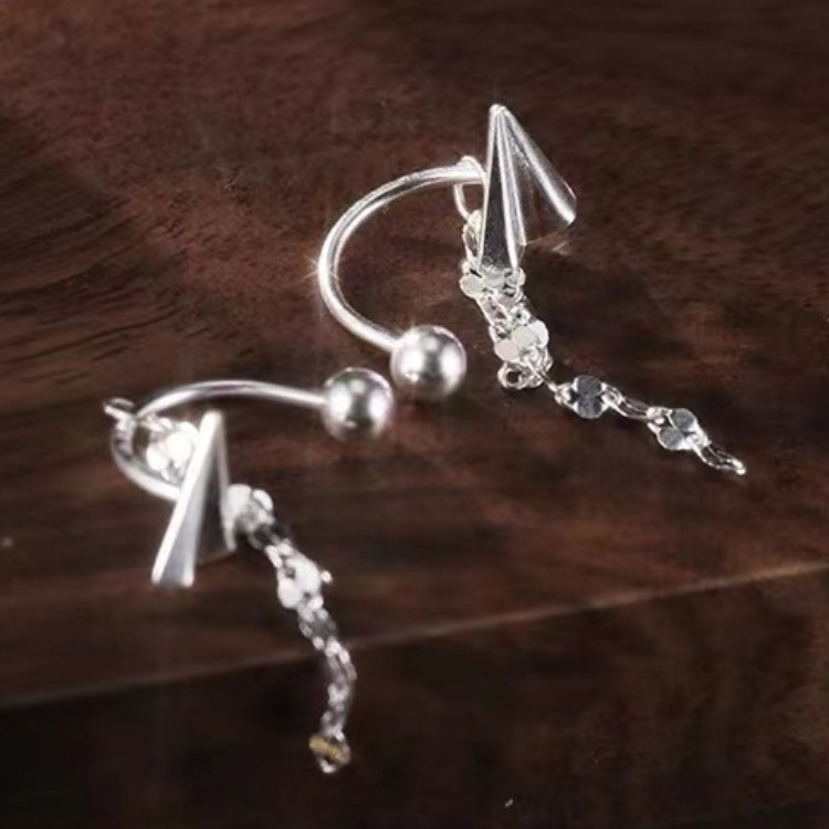 Pure sier needle paper airplane women's earrings, personalized fashionable 2024 new style, trendy and exquisite
