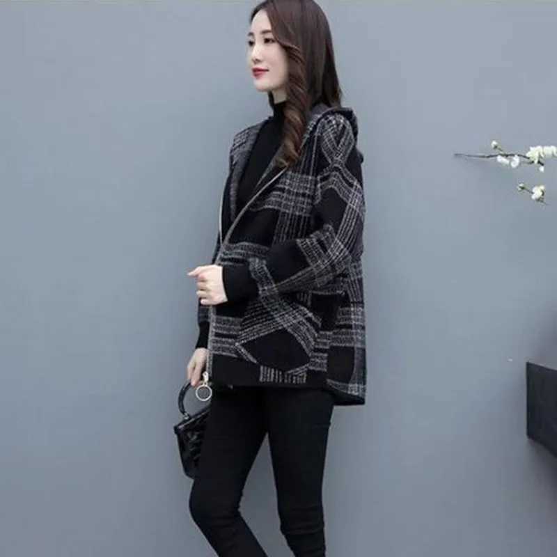 Blended Wool Coat Women Autumn Winter Jacket New Plaid Short Woolen Coat Pocket Zipper Jacket Korean Version Lady OuterwearR1650X241009