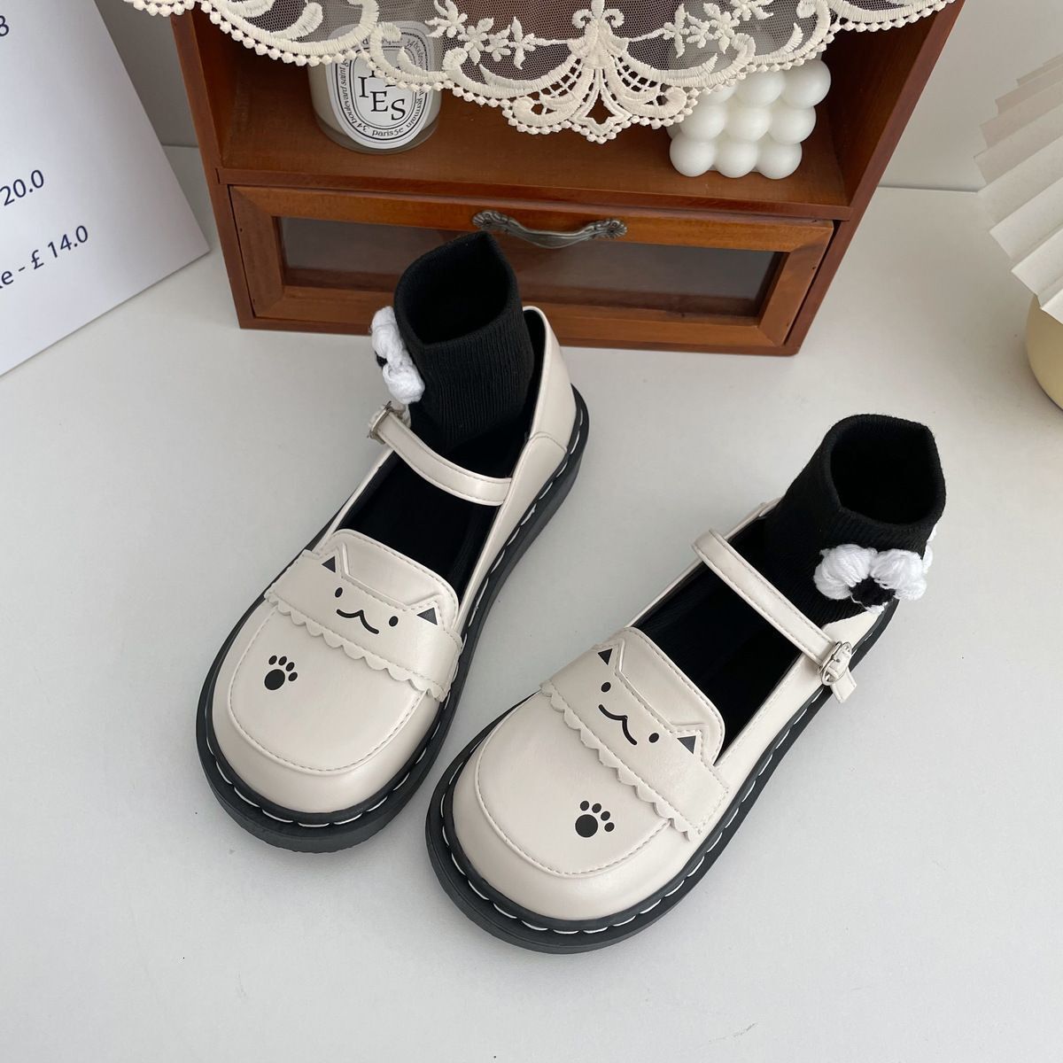 Cute kitten Lolita big head little leather shoes JK uniform flat bottom soft girl versatile student Mary Jane single shoes
