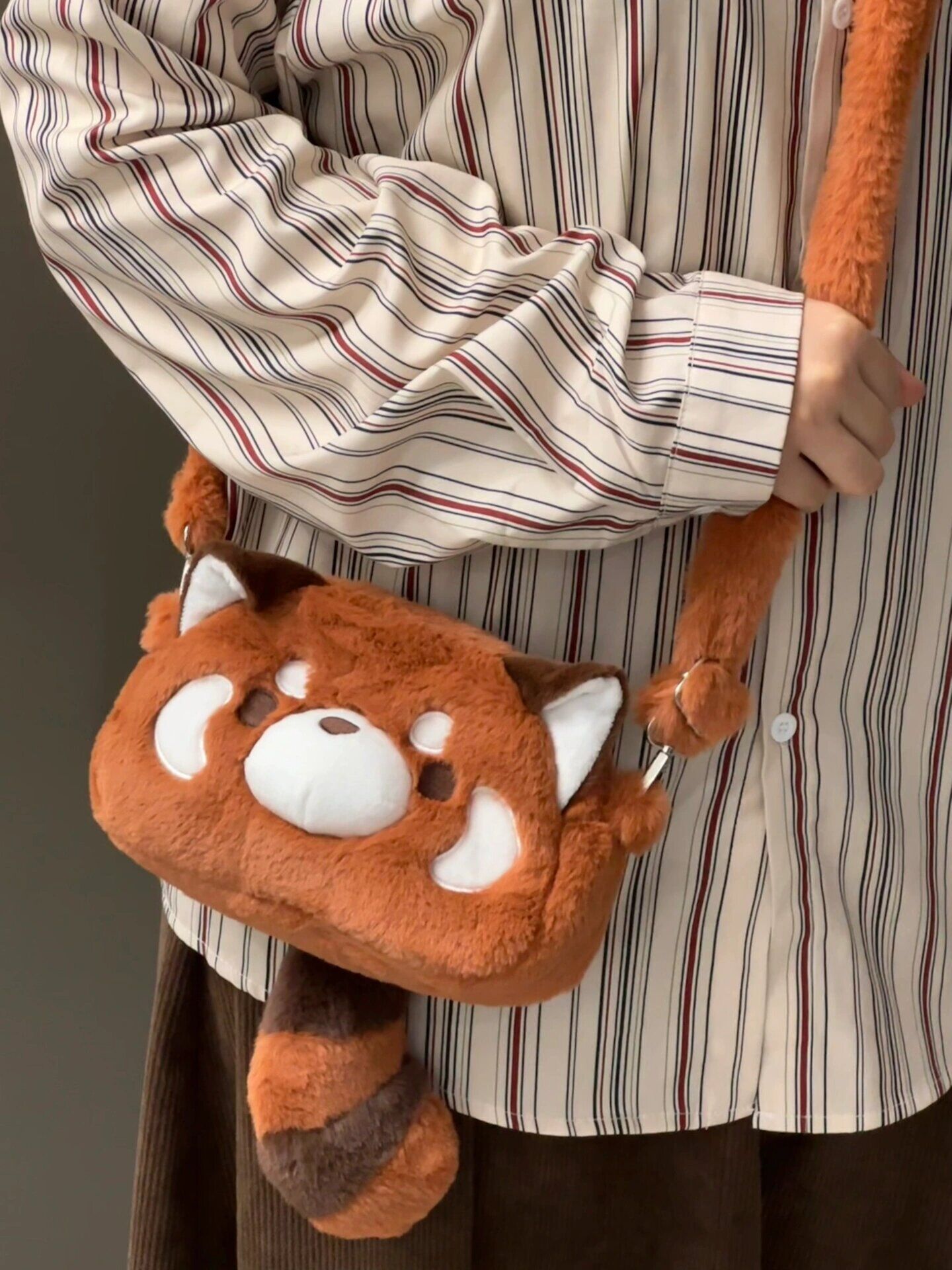 New original women's bag Red Panda cute crossbody bag plush hand bag Raccoon underarm bag shoulder bag