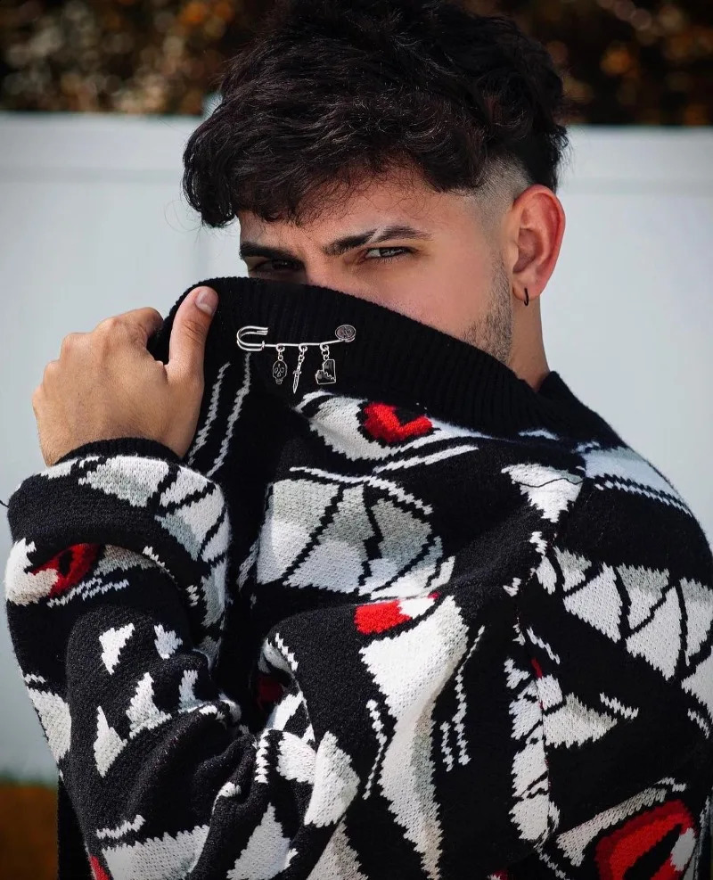Y2K Gothic Knitted Sweater for Men Harajuku Anime High Quality Knitted Embroidery Oversized Open Knitted Woolen Sweater Fashionable Hip Hop Street Top