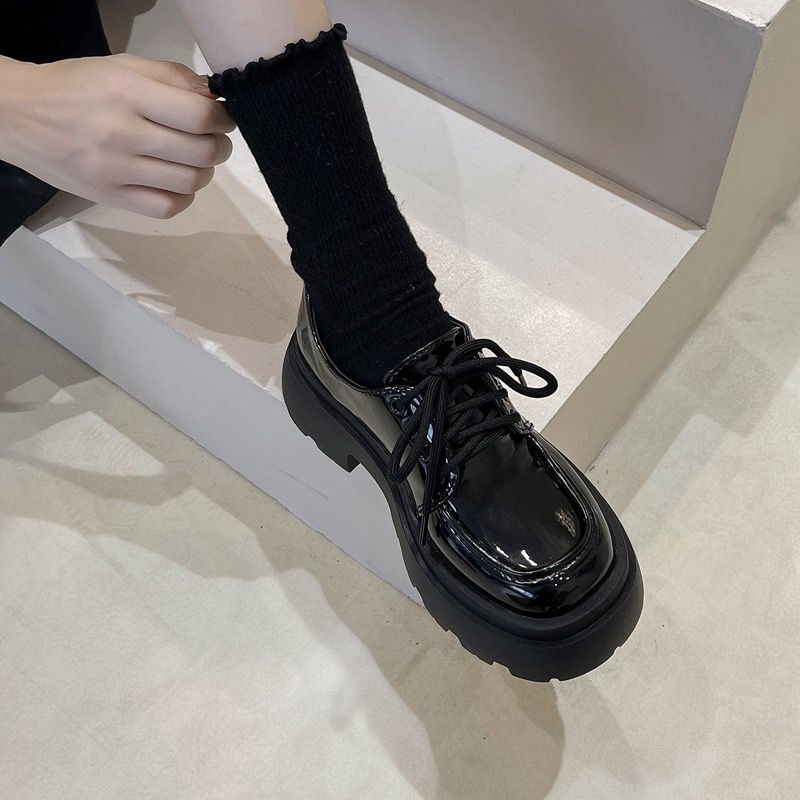 Thick soled small leather shoes 2024 new spring and autumn British style JK shoes, black hundred matching skirt lace up loafers
