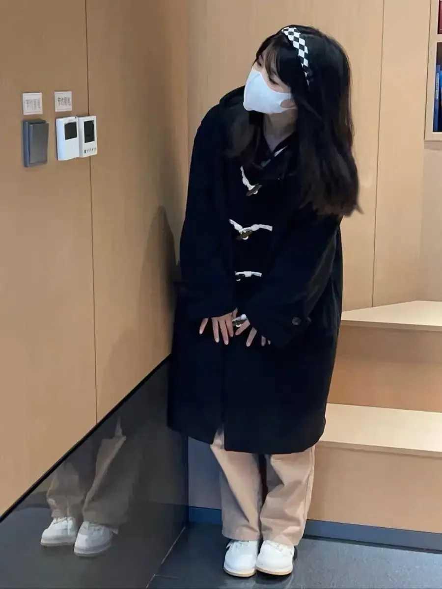 Horn Button Japanese Woolen Coats for Women Winter Jacket Fashion Mid Length Black Hooded Korean Unique Long Coat Women ClothesX241009