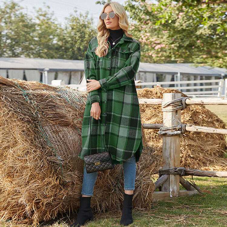 Autumn/Winter Temperament Commuter Windbreaker Side Split Flap Collar Loose Womens Woolen Plaid Shirt Coat
