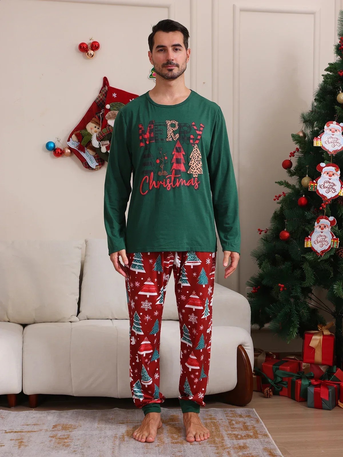 Winter Merry Christmas Pattern Pajama Set Soft 2-piece Set Family Clothing Baby jumpsuit Long sleeved Pajama Christmas Gift 241007
