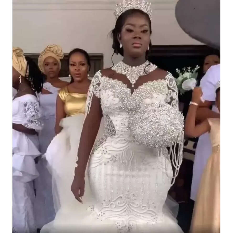 Plus Size Urious 2022 Mermaid Wedding Gowns Sheer Neck Lace Formal Party Second Reception Arabic Aso Ebi Sparkly Bbeaded Bridal Dresses 5S4