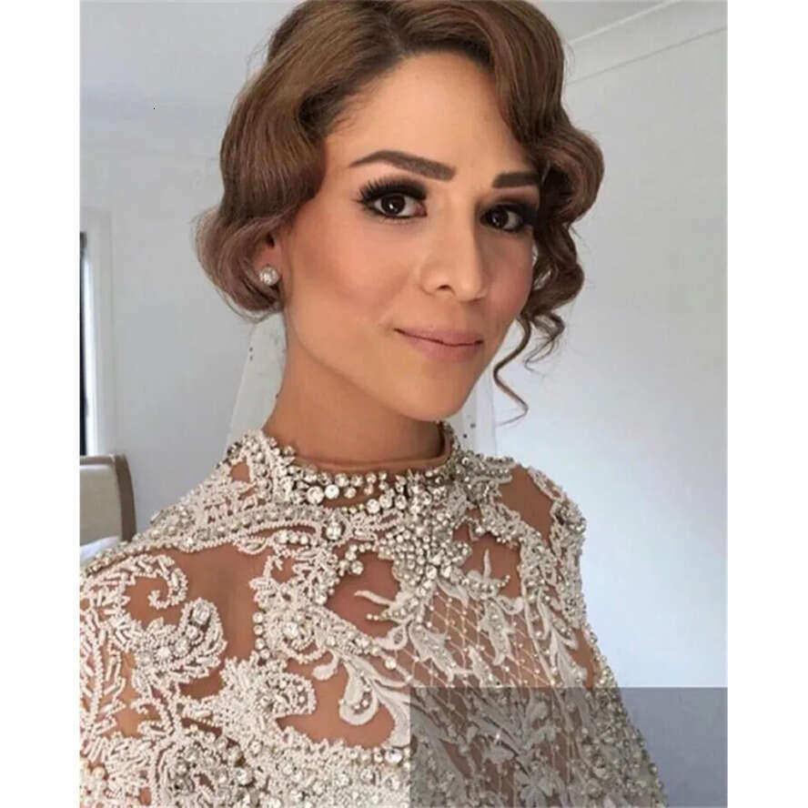 Beaded 2022 Lace Urious Mermaid Dresses Illusion Back Sheer Long Sleeves Plus Size Bridal Gowns Wedding Dress Bc0097