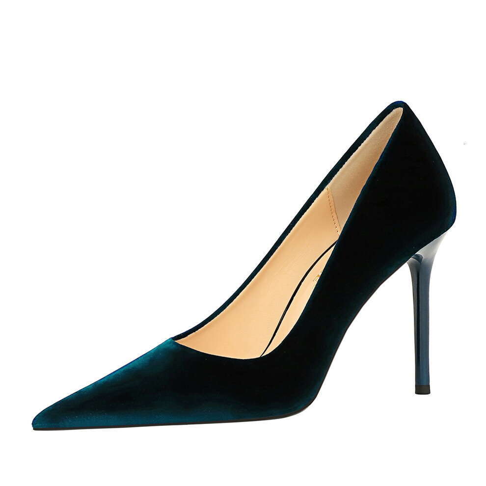 3739-5 Fashionable And Simple Thickened Suede Banquet Women's Thin High Heels Shallow Mouth Pointed Single Shoes