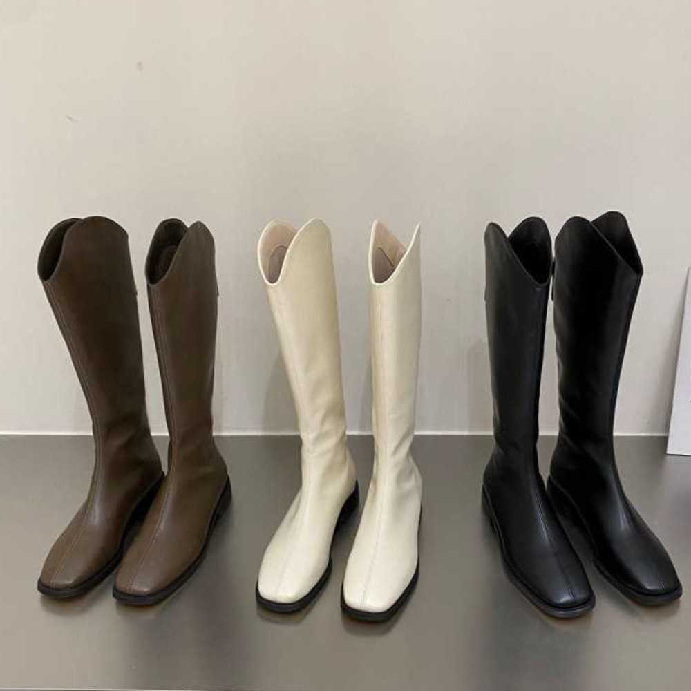 Knee Length Martin Boots Autumn Winter New Styles Martin Boots High Boots Knight Boots Long Fashion Boots Womens Long Boots Slim Legs 240826
