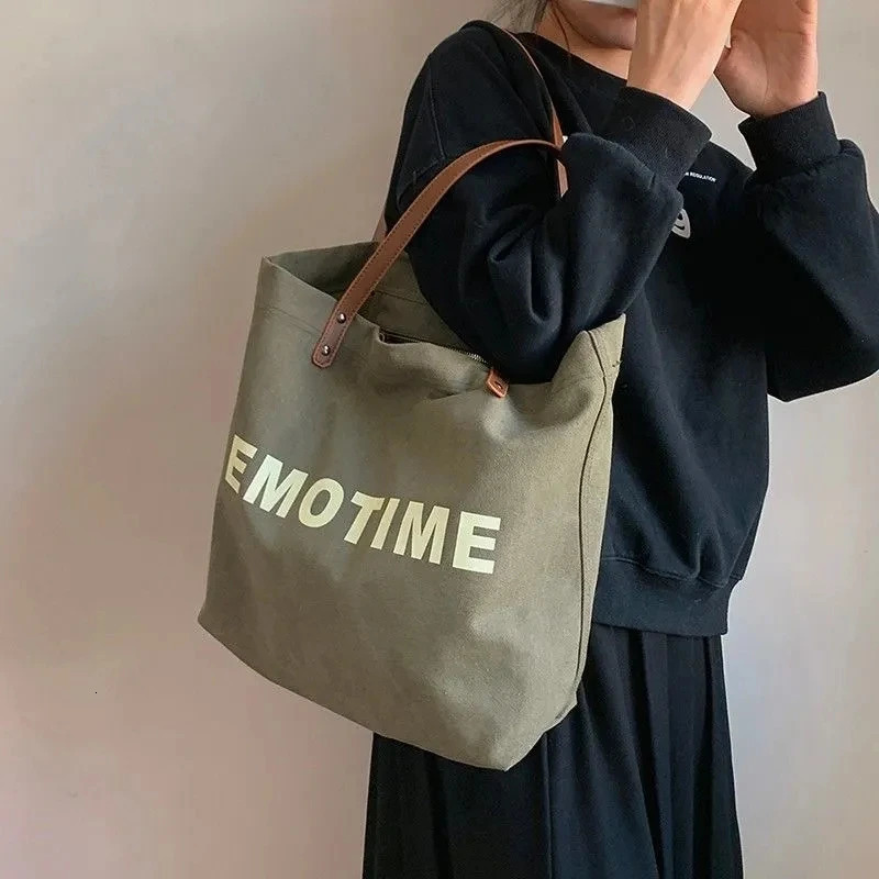 Womens canvas shoulder bag letter printed womens casual handbag large capacity cotton reusable shopping beach bag 241008