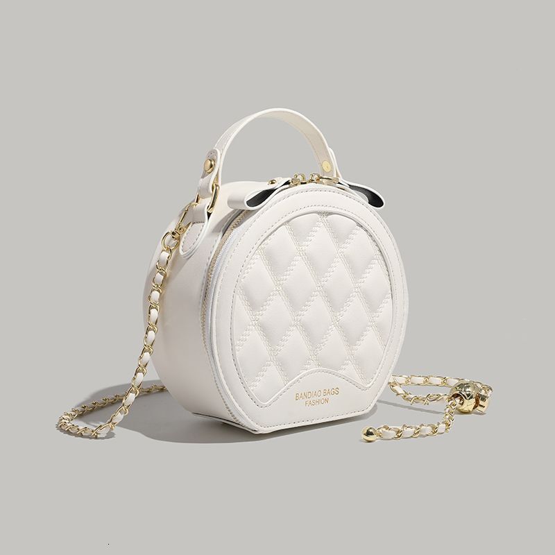 2025NEW Designer trend bag with high end texture for women fashion new fashionable handheld small round autumn chain shoulder crossbody