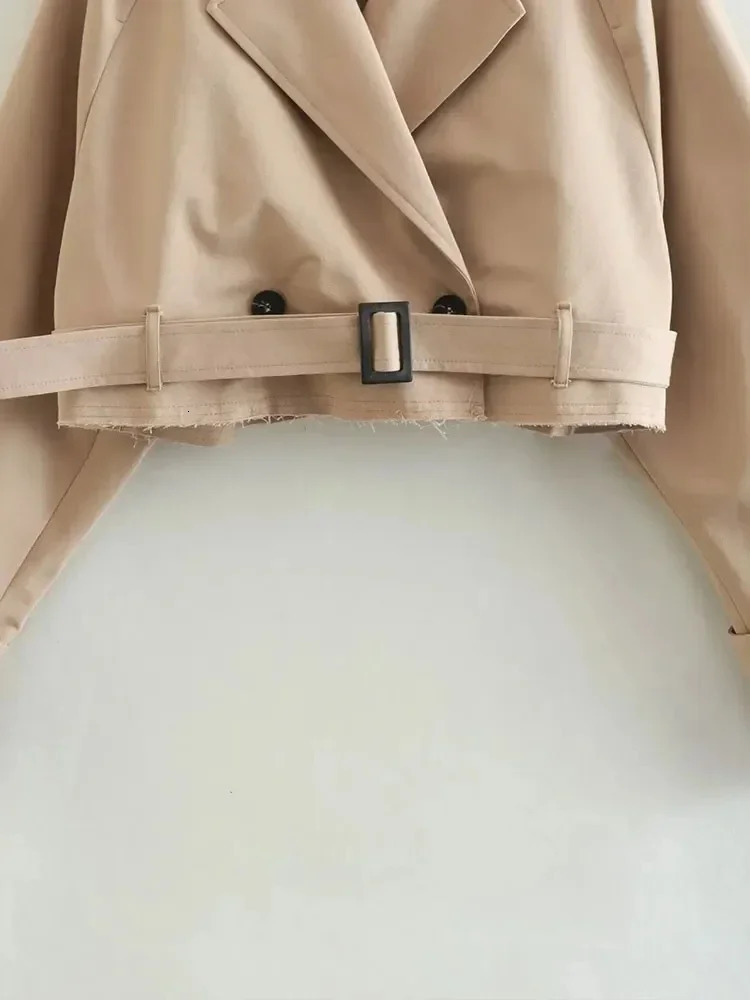 Fashion Belt Cropped Trench Spring Jacket Women Vintage Streetwear Double Breasted Long Sleeve Top Female Coat Outfits 241009