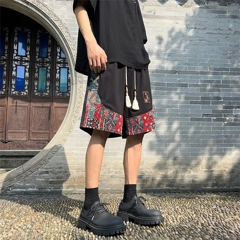 Embroidered shorts mens summer loose casual national trend medium pants trendy large size sports outer wear 5-point pants 241008