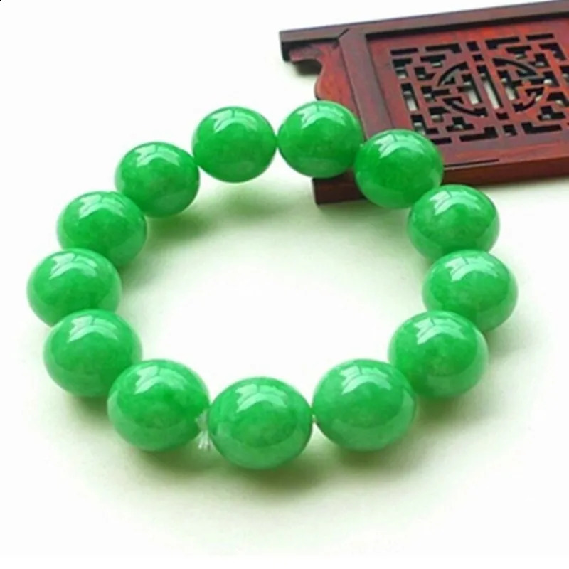 Quartz stone jade old pit Yang green bracelet both male and female belong to the same category 240925