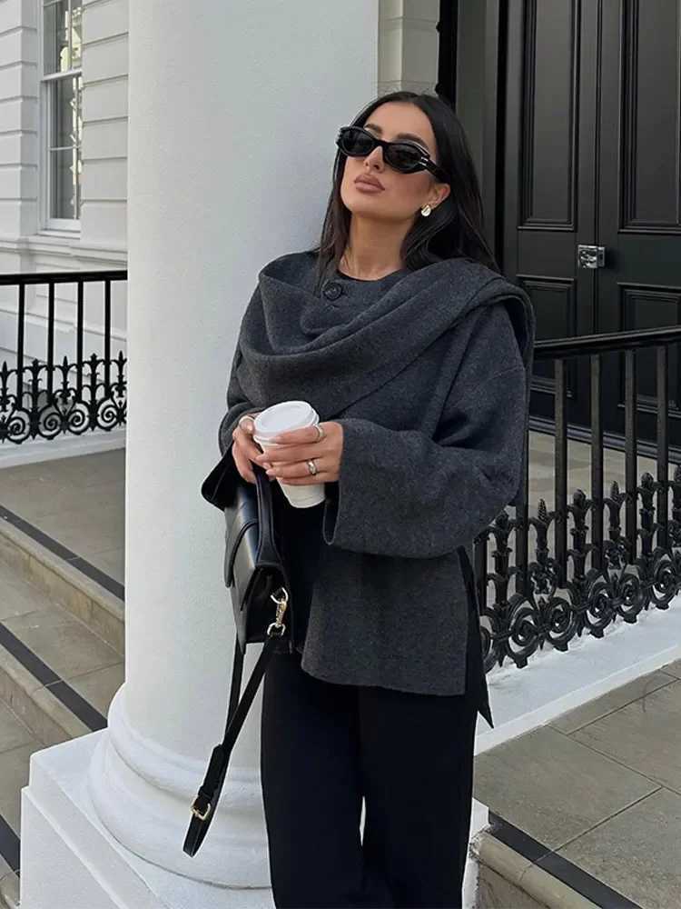 Fashion Scarf Collar Woolen Blends Jackets Women Elegant Long Sleeve Split Hem Loose Short Coats Fashion Autumn Lady OuterwearX241009