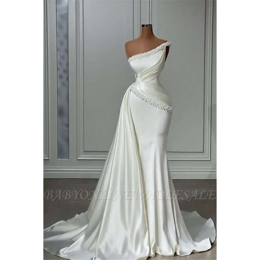 Wedding Sexy One Shoulder Dresses Beadings Pearls Fitted Trumpet Long Bridal Gowns Backless Robes De Mariage Custom Made Bc15208