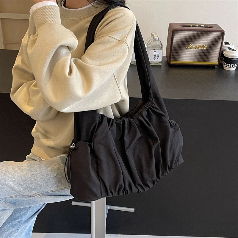 selling fashionable nylon pleated womens cross shaped bag casual trend version large capacity handbag womens shoulder bag 241008