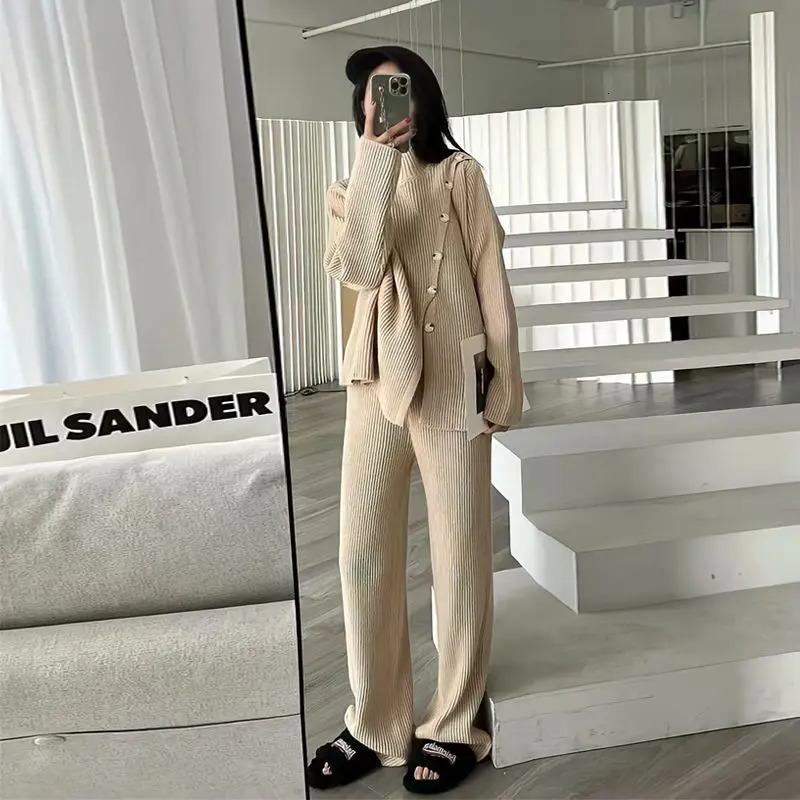 Womens semi high neck y knitted suit autumn and winter elegant fashionable casual sweater wide leg pants twopiece set 241008