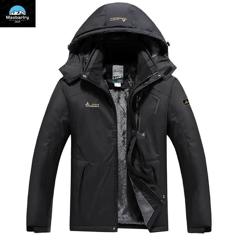 2020 Winter Outdoor Jacket Men Thick Warm Velvet Coat Mens Windproof Hooded Jackets Casual Hiking Mountaineering Outerwear 9XL LX241009