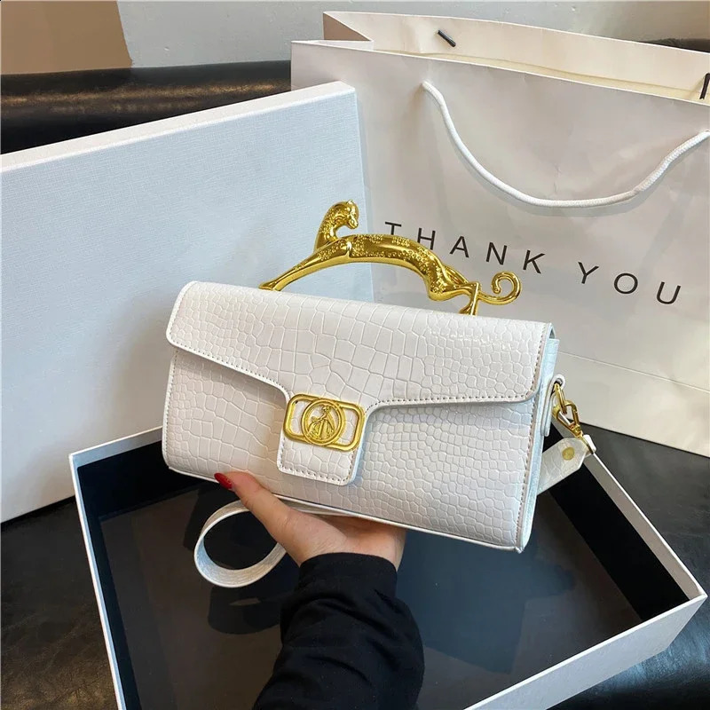 Fashion Womens Pattern Handbag PU Large Capacity Ladies Crossbody Shell Bags Trend Metal Handle Baguette Shoulder Bag 240930