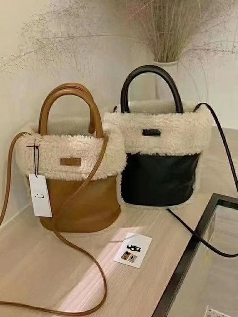 Women's bag winter new plush bucket bag lamb wool basket bag one shoulder crossbody handbag fur
