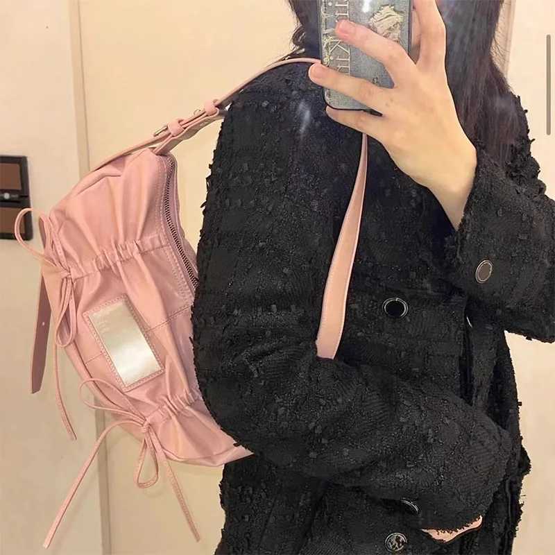 New semi-circular pleated Drstring Versatile Armpit bag soft leather cloud cross body bag womens commuting solid color shoulder bag Z241009