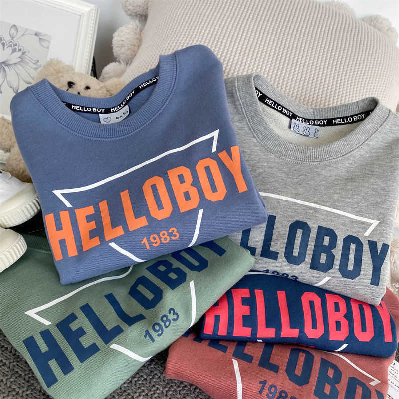 Hoodies Sweatshirts Tiktok Childrens Sweater 2024 New Boys Spring and Autumn Dress Top Medium and Large Childrens Long Sleeve T-shirt Trendy Undercoat