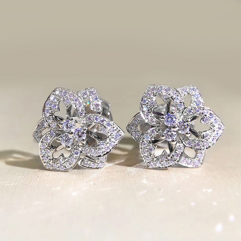 Stud Earrings 925 Sterling Silver Stud Hollow Rose Diamond Stud Women Fashion Sparkling Crystal Stud Engagement Party Jewelry