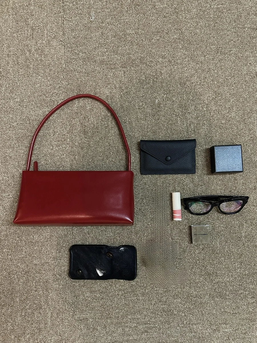 Miyagawa Korean Niche French Handheld Underwear Bag Retro Red Single Shoulder Cross Body Bag 241008