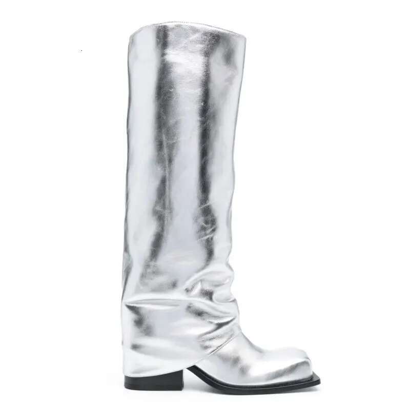 2023 New Big Apron Square Round Head Long Barrel Women's Genuine Leather Thick Sole Metal Knight Boots